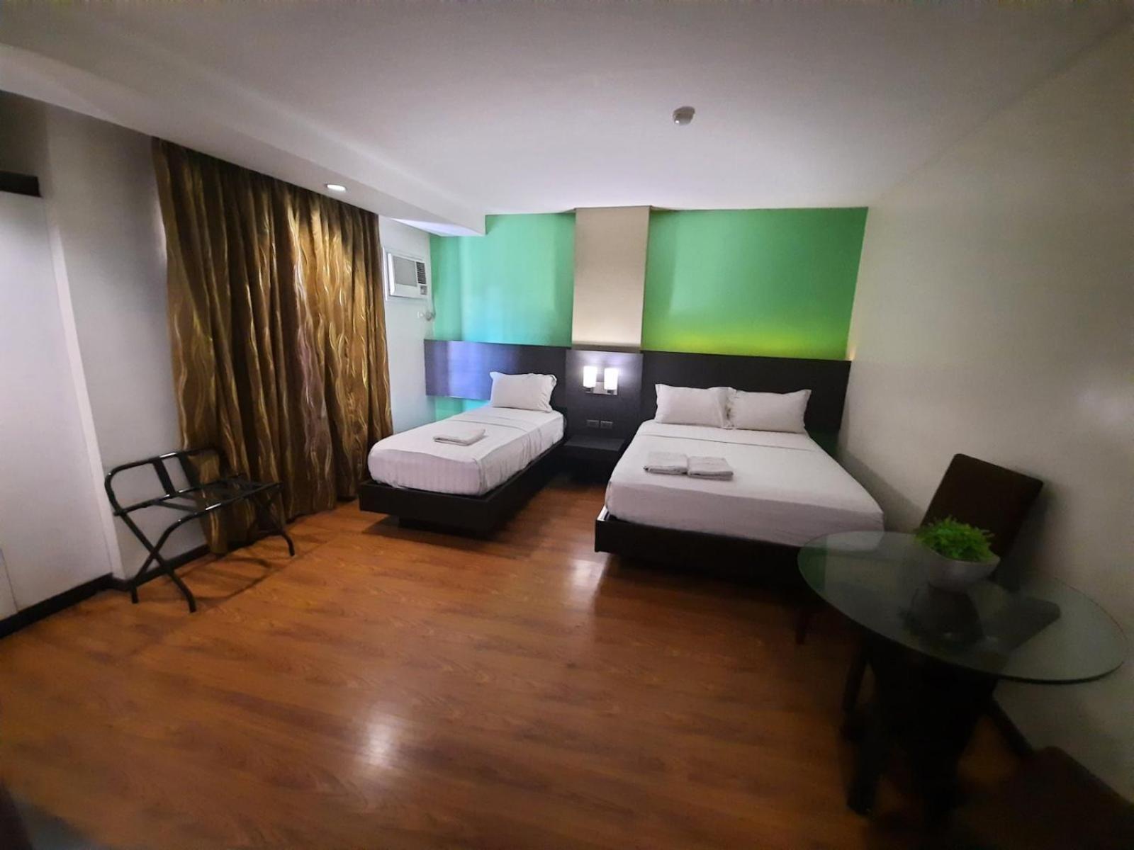 Makati Boutique Hotel Near Naia Airport Terminal 3 Edsa Pasay Cbd 마카티 외부 사진