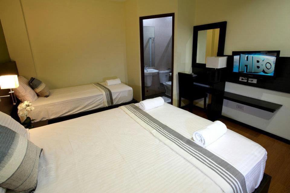 Makati Boutique Hotel Near Naia Airport Terminal 3 Edsa Pasay Cbd 마카티 외부 사진